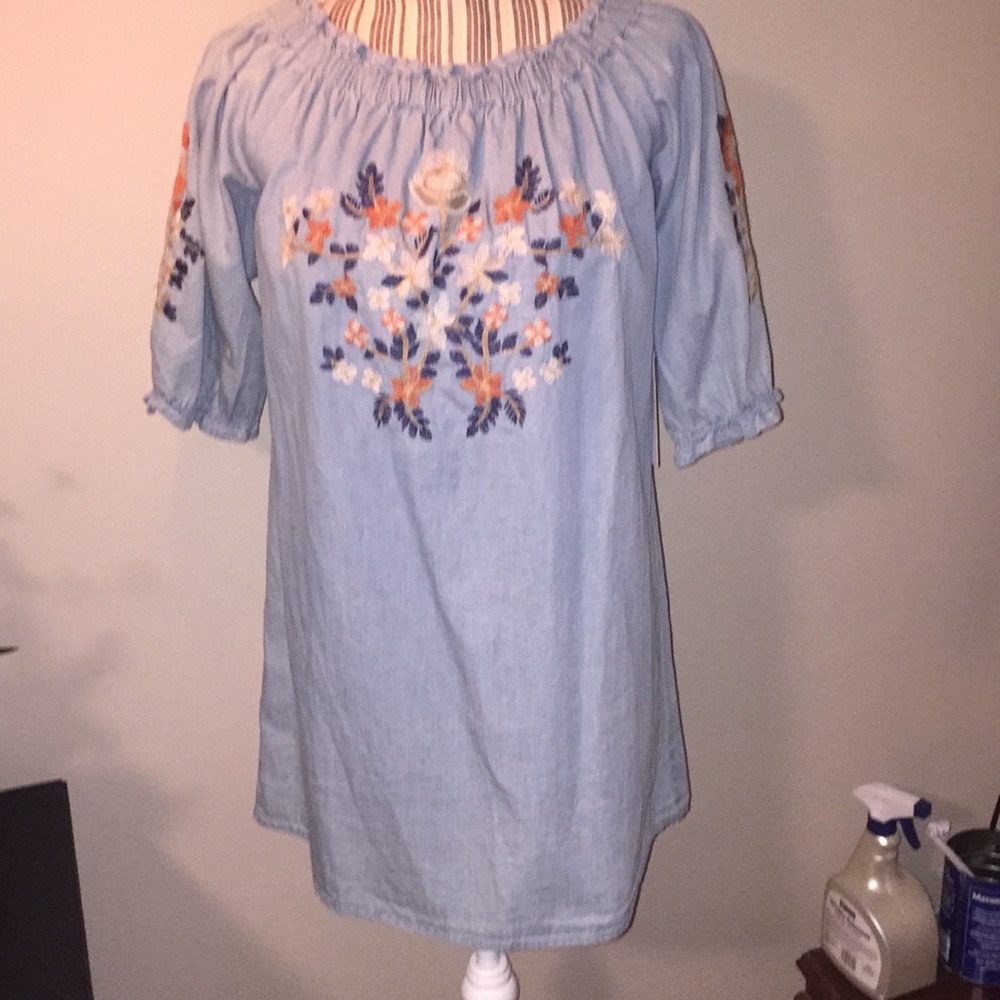 New with tag dress.